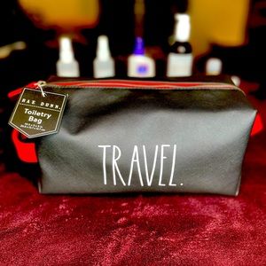 NWT Rae Dunn "Travel." Black Toiletry
Cosmetic Travel Bag